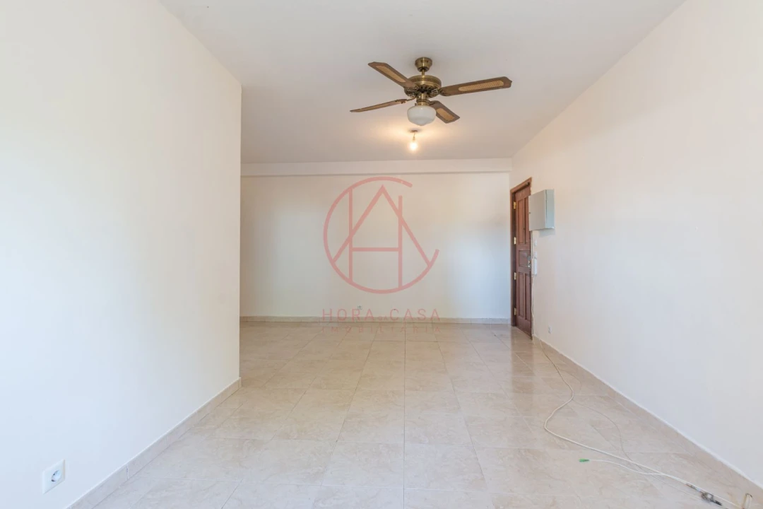 Apartamento T3 para Venda em Santo Antonio da Charneca Foto 9