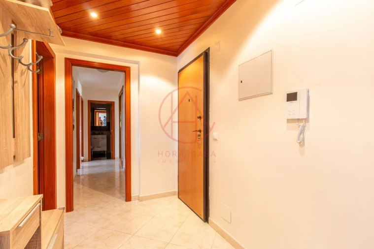 Apartamento T2 para Venda em Barreiro e Lavradio Foto 9