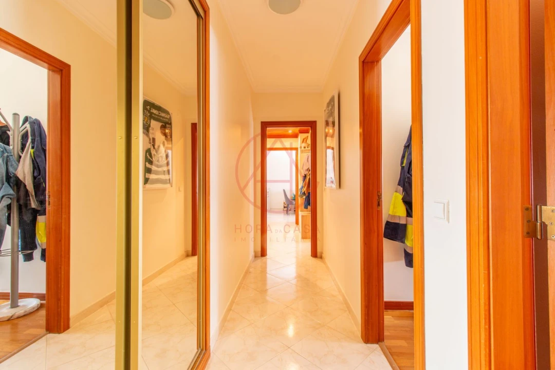 Apartamento T2 para Venda em Barreiro e Lavradio Foto 30