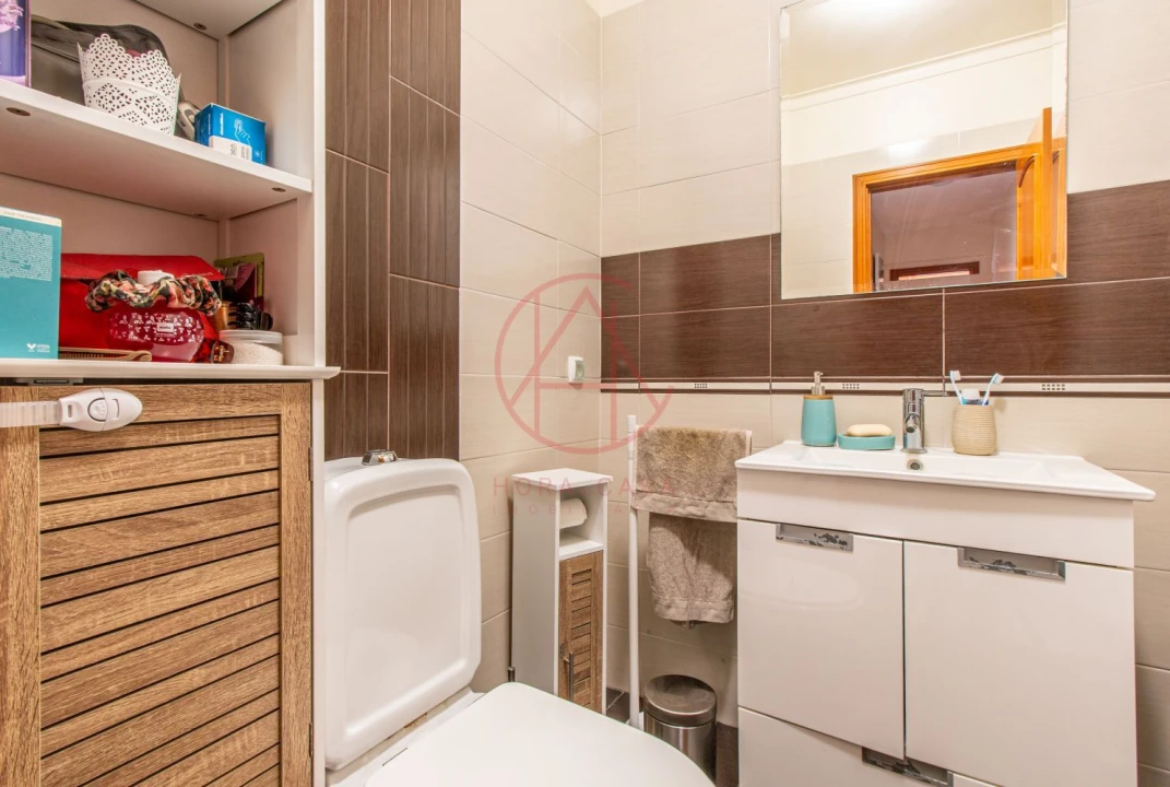 Apartamento T2 para Venda em Barreiro e Lavradio Foto 18