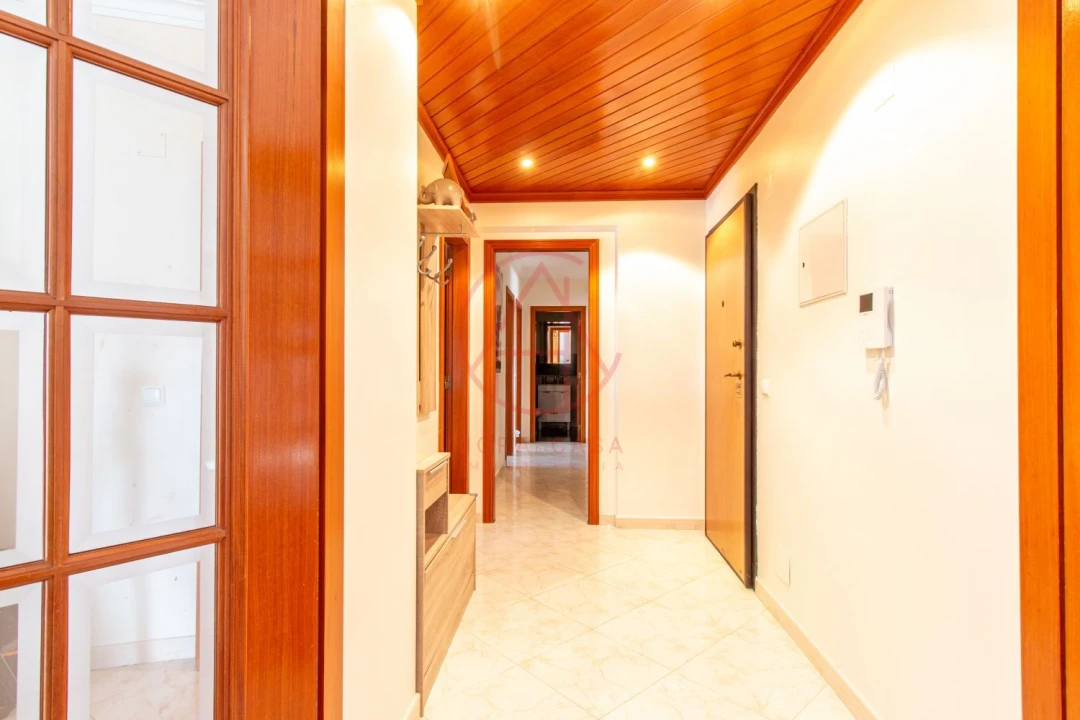 Apartamento T2 para Venda em Barreiro e Lavradio Foto 7