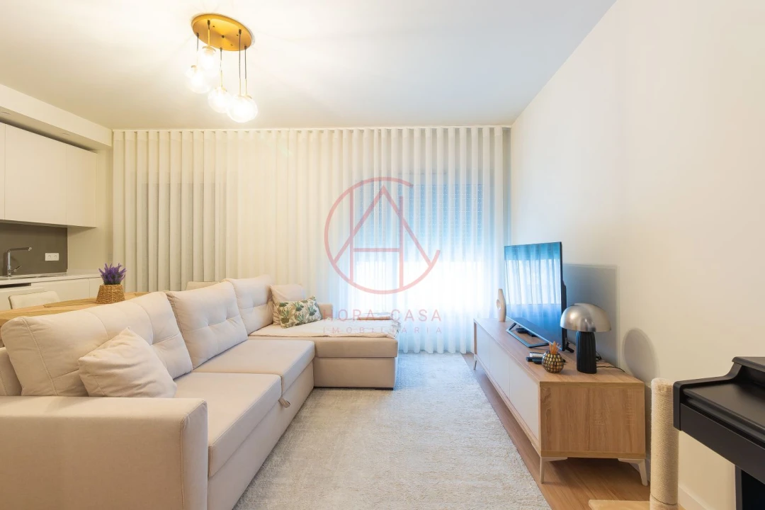 Apartamento T1 para Venda em Seixal, Arrentela e Aldeia de Paio Pires Foto 2