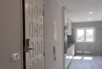 Apartamento T4 para Venda em Amora