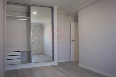 Apartamento T4 para Venda em Amora