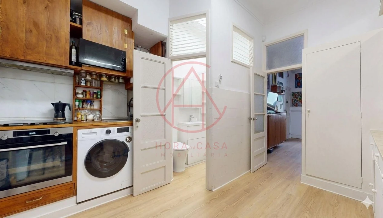 Apartamento T2 para Venda em Misericórdia Foto 2