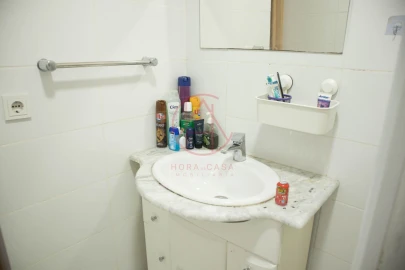 Apartamento T2 para Venda em Baixa da Banheira e Vale da Amoreira