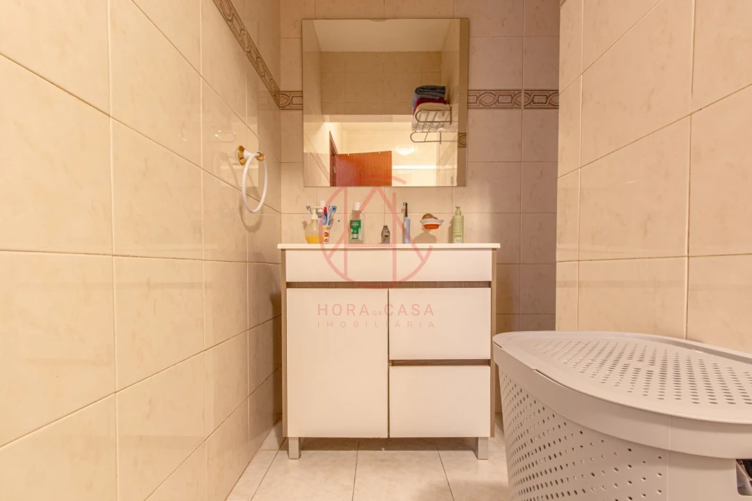 Apartamento T3 para Venda em Santo Antonio da Charneca Foto 34