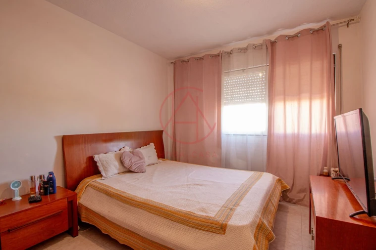 Apartamento T3 para Venda em Santo Antonio da Charneca Foto 18