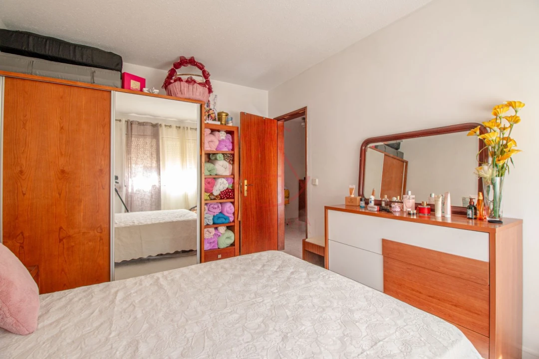 Apartamento T3 para Venda em Santo Antonio da Charneca Foto 24