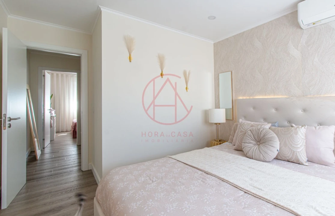Apartamento T3 para Venda em Santo Antonio da Charneca Foto 24