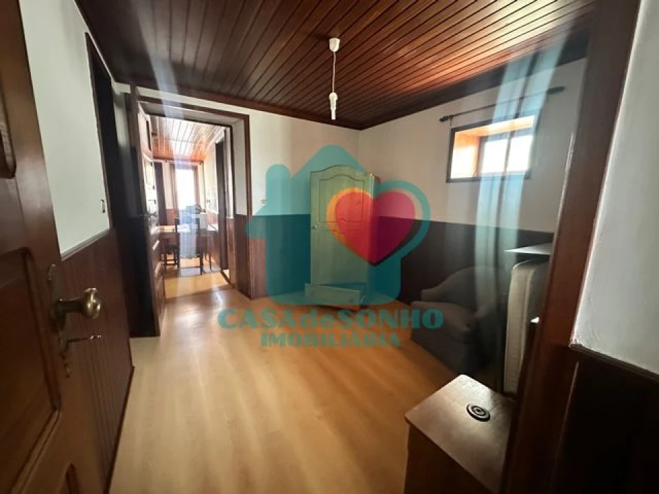 Moradia T3 para Venda em Branca Foto 6