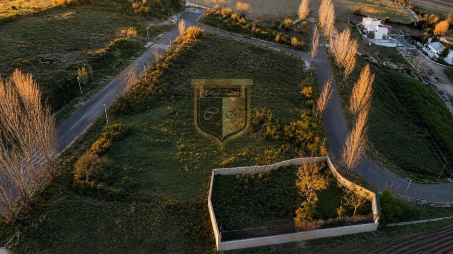 Terreno para Venda em Carvoeira e Carmões