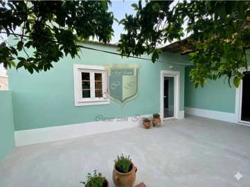 Moradia T2 para Venda em Freiria