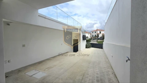 Moradia T4 para Venda em Lourinhã e Atalaia