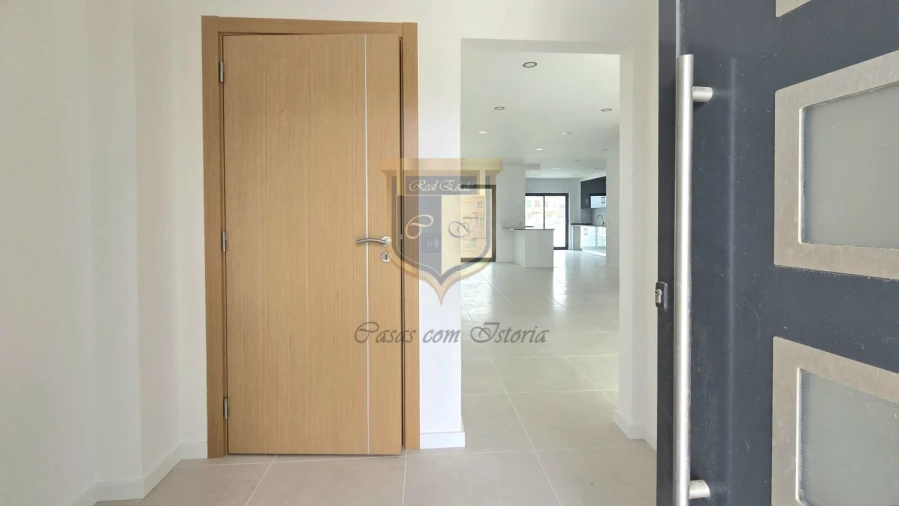 Moradia T4 para Venda em Lourinhã e Atalaia Foto 4