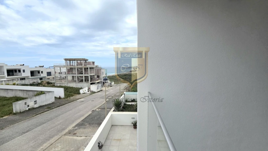 Moradia T4 para Venda em Lourinhã e Atalaia Foto 36