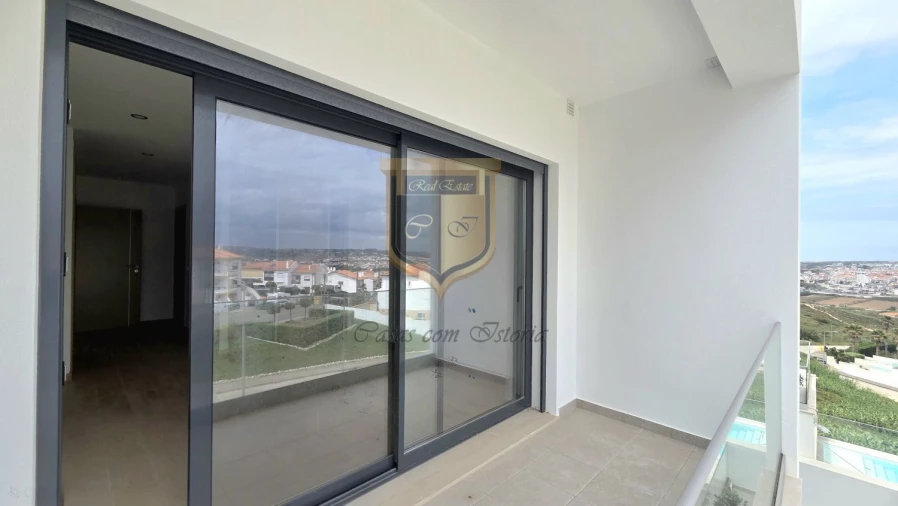 Moradia T4 para Venda em Lourinhã e Atalaia Foto 31