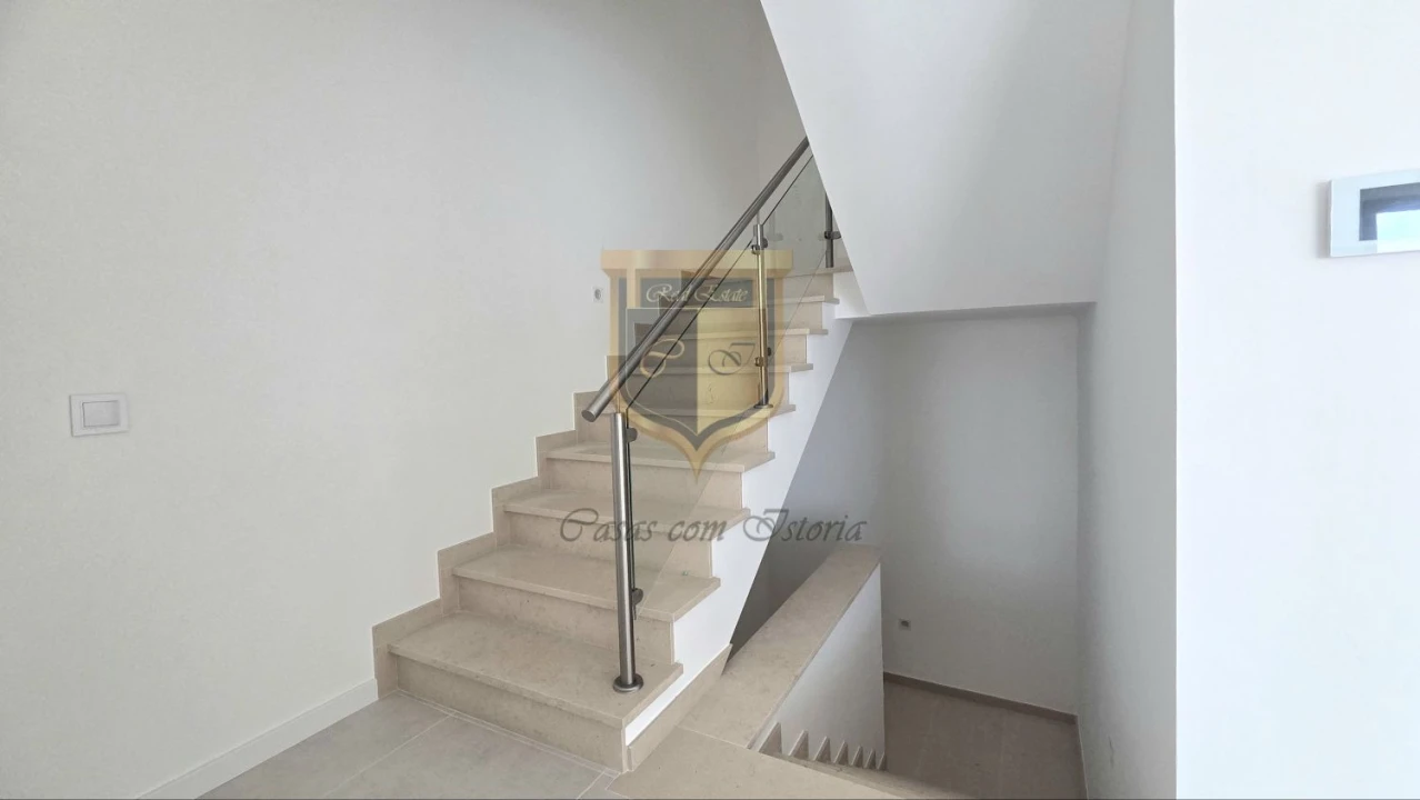 Moradia T4 para Venda em Lourinhã e Atalaia Foto 15