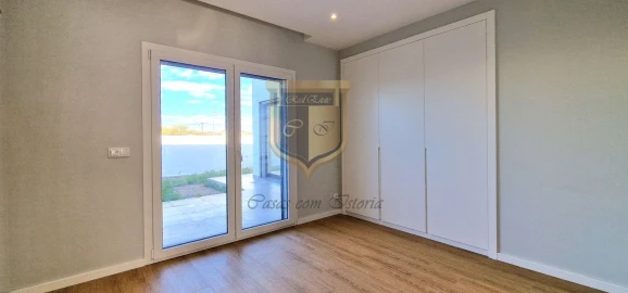 Moradia T4 para Venda em Silveira