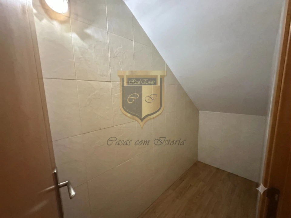 Moradia T3 para Venda em Santo Isidoro Foto 13