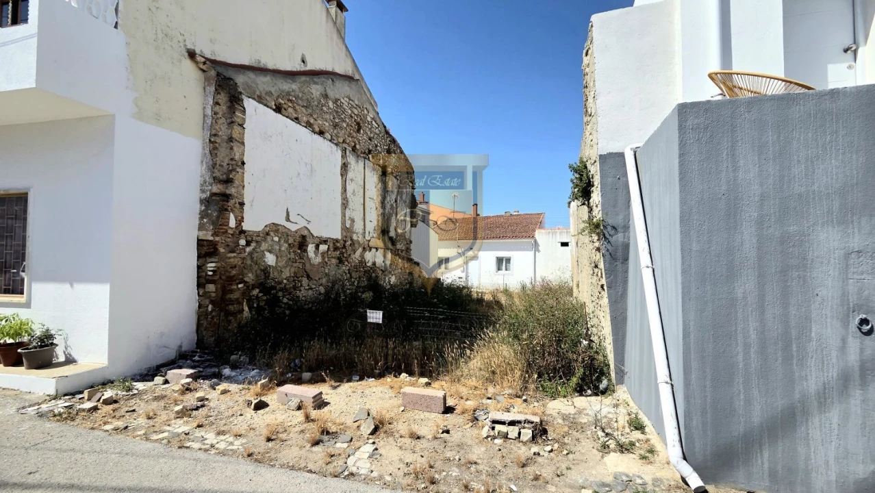 Moradia T3 para Venda em Dois Portos e Runa Foto 17