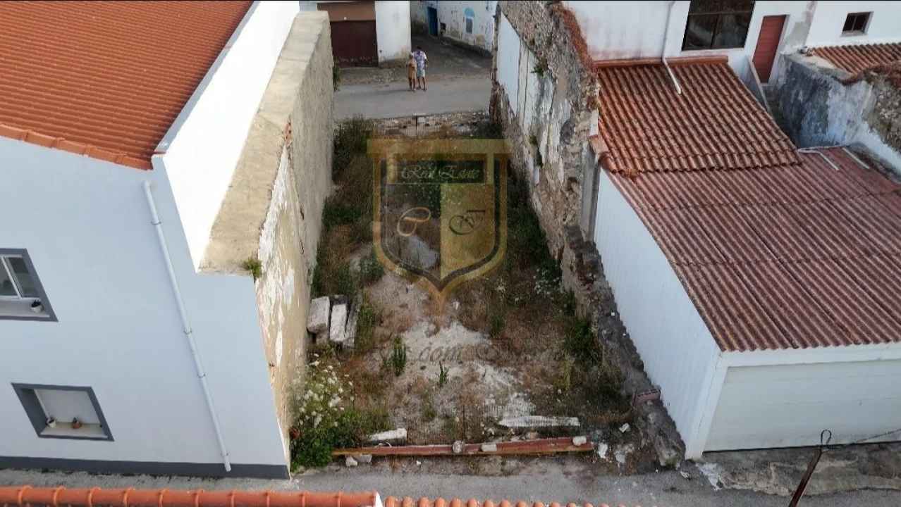 Moradia T3 para Venda em Dois Portos e Runa Foto 8
