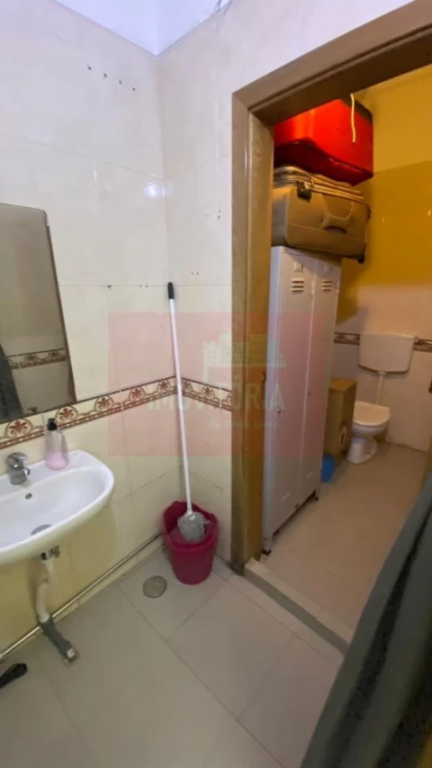 Loja para Trespasse em Carnaxide e Queijas