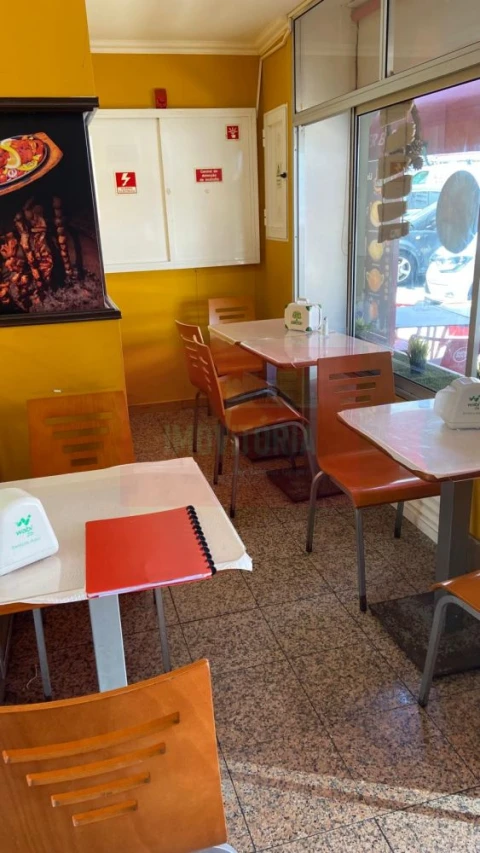 Loja para Trespasse em Campo de Ourique