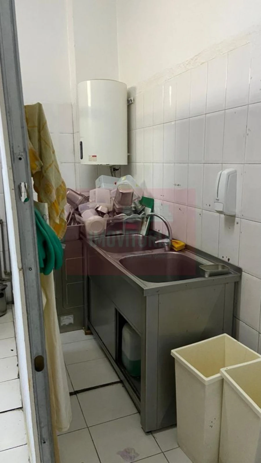 Loja para Trespasse em Areeiro Foto 8