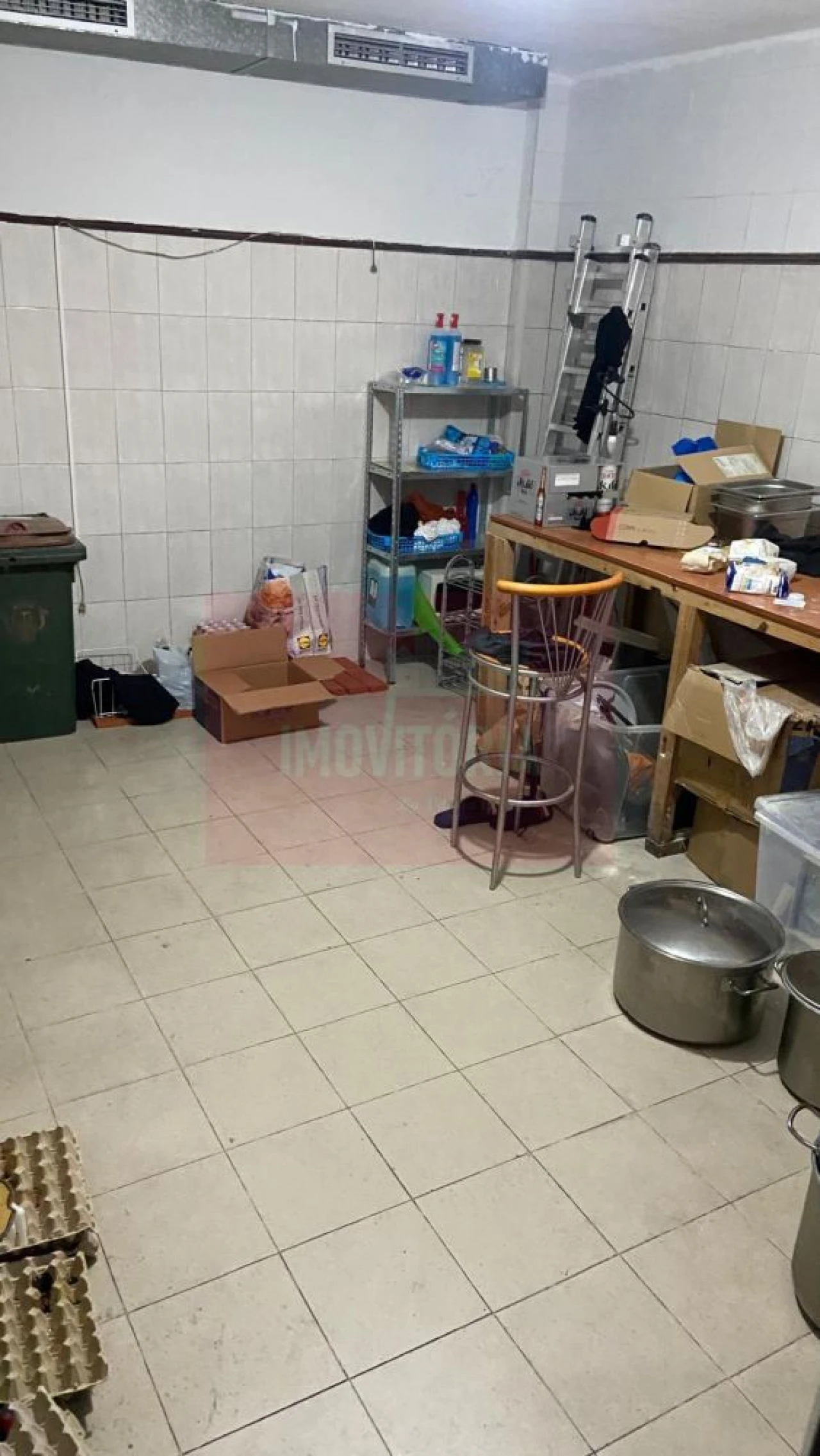Loja para Trespasse em Areeiro Foto 12
