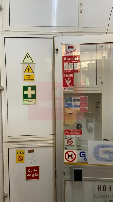 Loja para Trespasse em Areeiro
