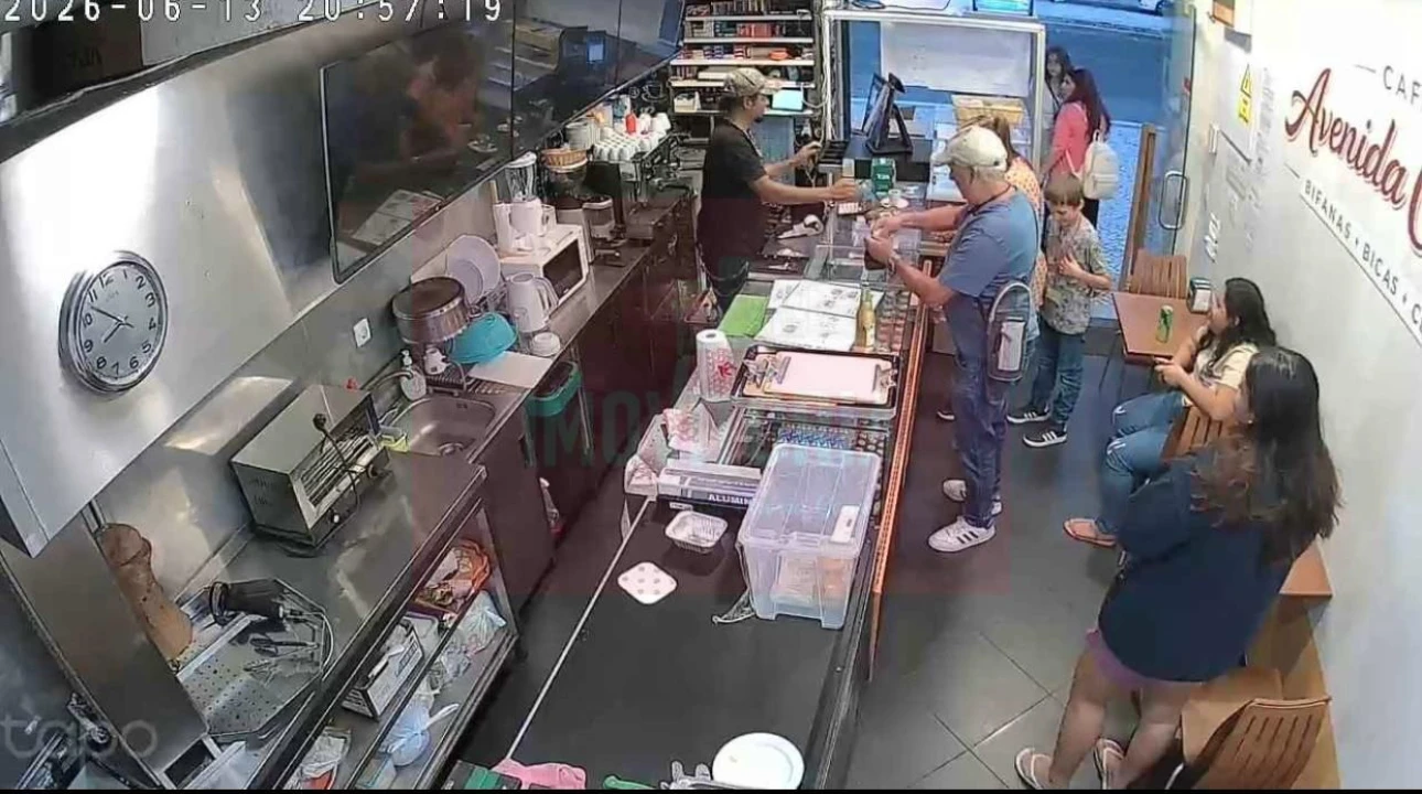 Loja para Trespasse em Areeiro Foto 2