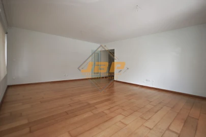 Apartamento T2 para Venda em Nossa Senhora do Pópulo, Coto e São Gregório