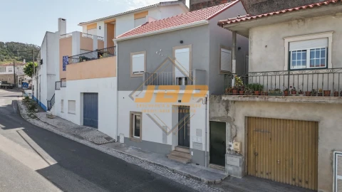 Moradia T2 para Venda em Maiorga