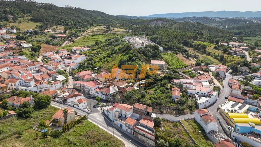 Moradia T2 para Venda em Maiorga Foto 26