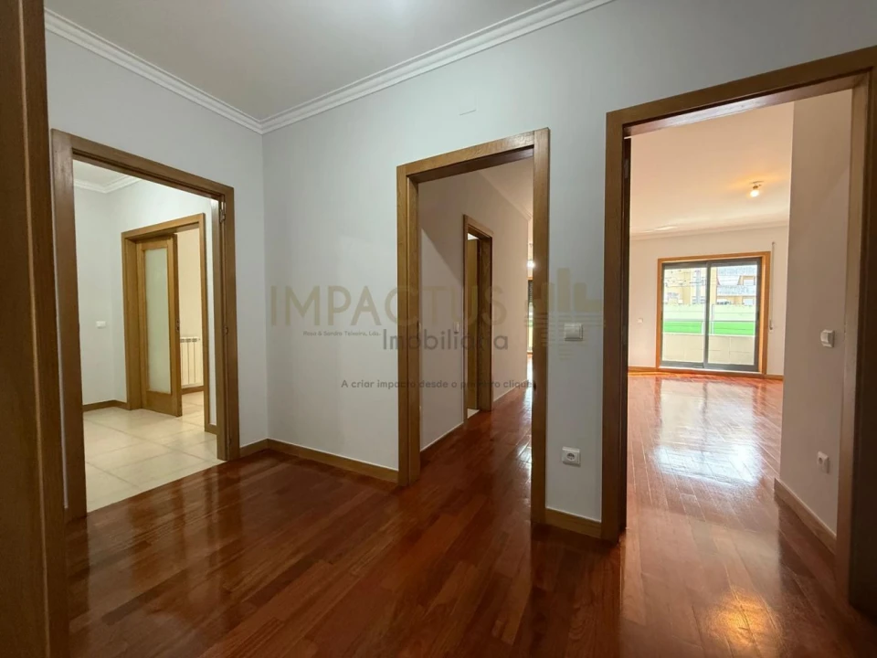 Apartamento T3 para Venda em Vila Nova de Famalicão e Calendário Foto 18
