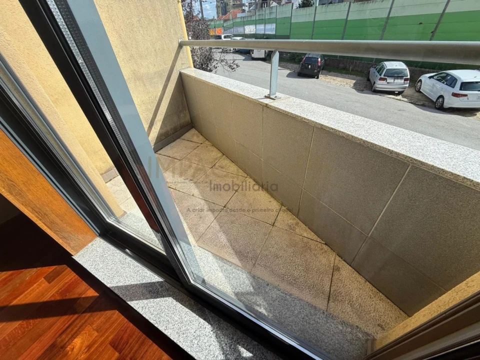 Apartamento T3 para Venda em Vila Nova de Famalicão e Calendário Foto 12