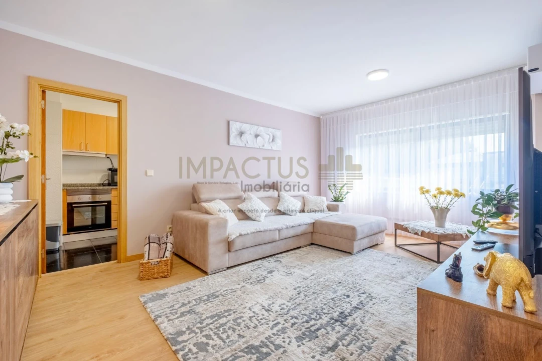 Apartamento T3 para Venda em Alfena Foto 1