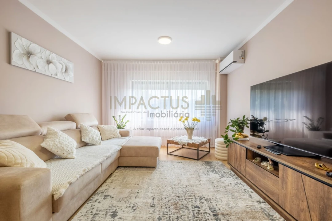 Apartamento T3 para Venda em Alfena Foto 2