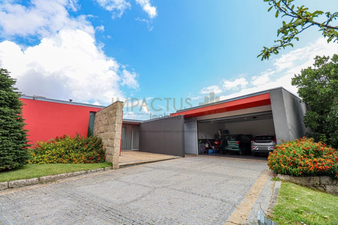 Moradia T4 para Venda em Lamelas e Guimarei Foto 28