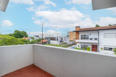 Moradia T5 para Venda em Castêlo da Maia