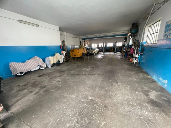 Moradia T4 para Venda em Nogueira e Silva Escura Foto 29