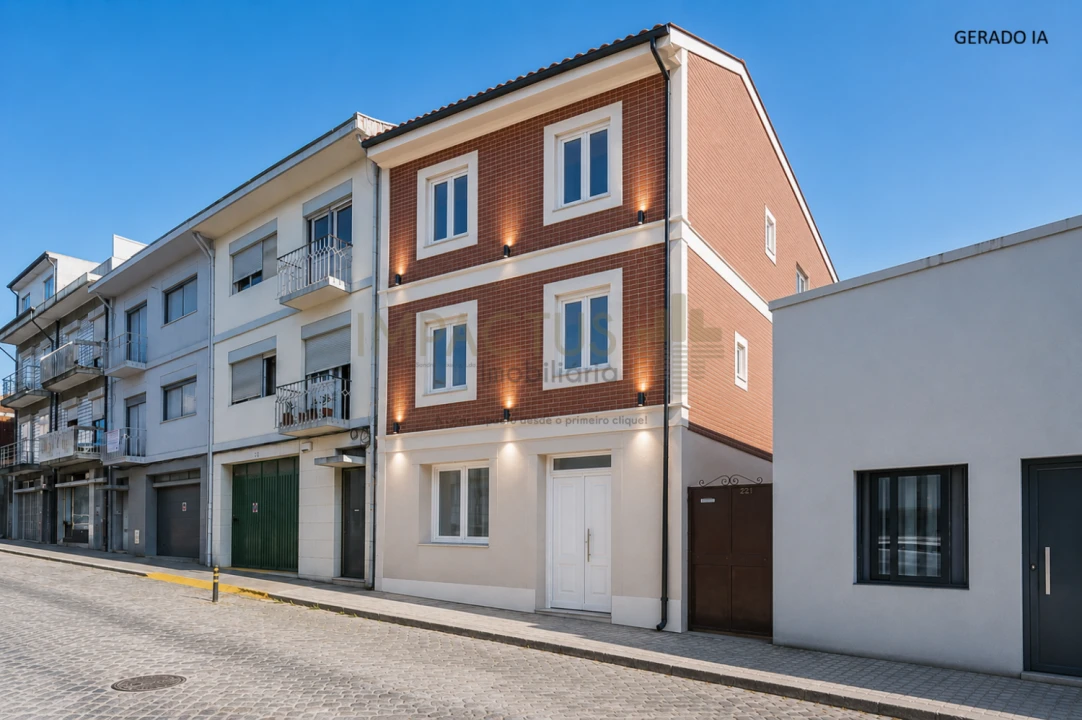 Moradia T3 para Venda em Cedofeita, Santo Ildefonso, Sé, Miragaia, São Nicolau e Vitória Foto 2