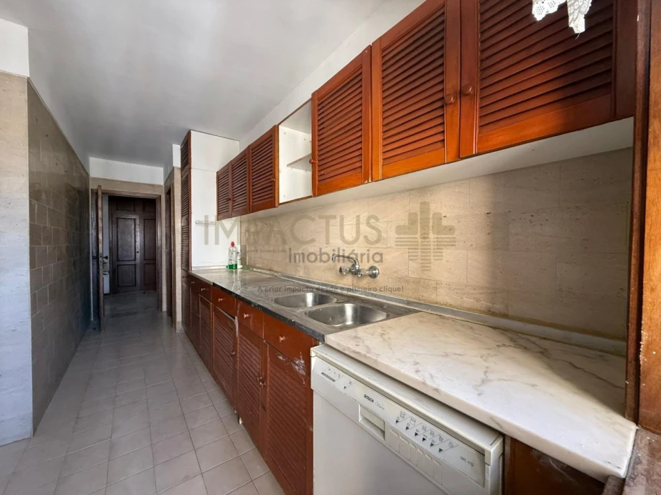 Apartamento T3 para Venda em Matosinhos e Leça da Palmeira Foto 8