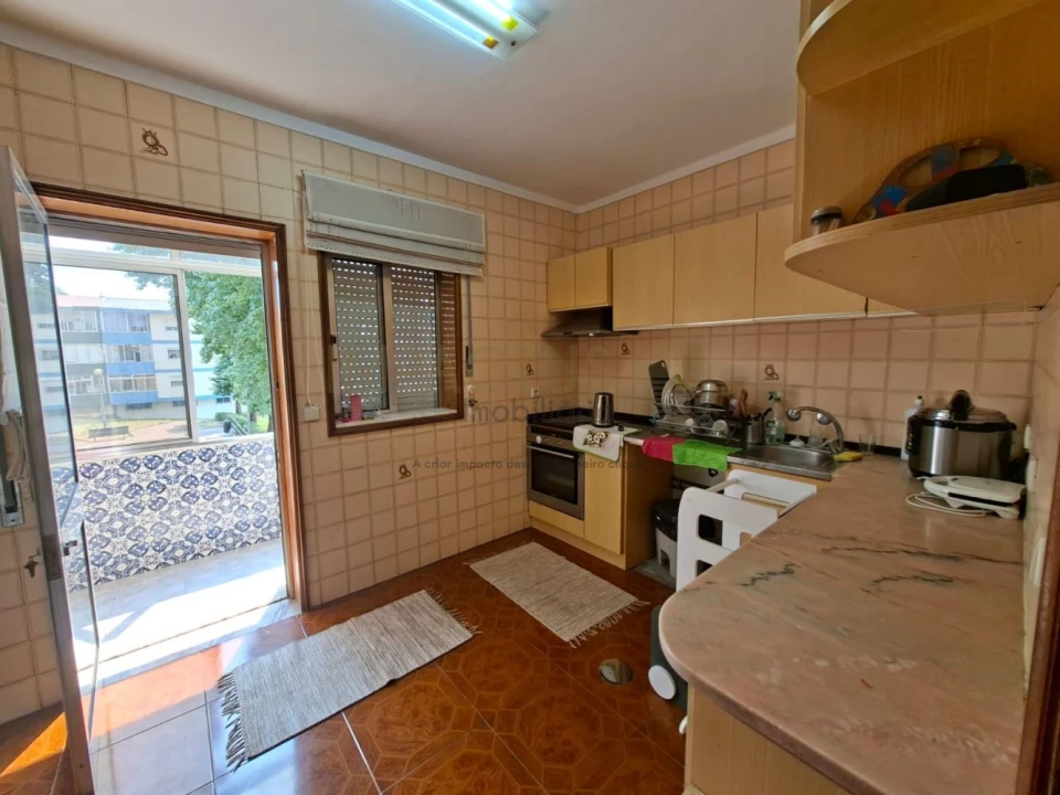 Apartamento T3 para Venda em Castêlo da Maia Foto 11
