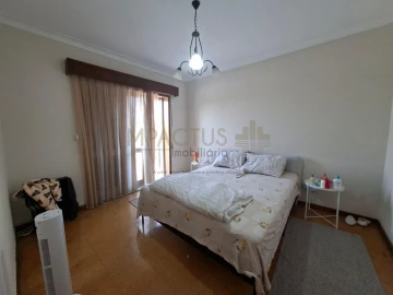 Apartamento T3 para Venda em Castêlo da Maia