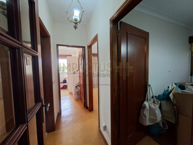 Apartamento T3 para Venda em Castêlo da Maia Foto 16