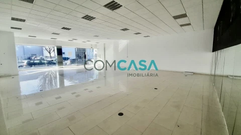 Loja para Arrendamento em Matosinhos e Leça da Palmeira