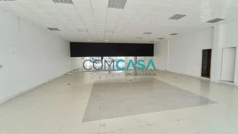 Loja para Arrendamento em Matosinhos e Leça da Palmeira