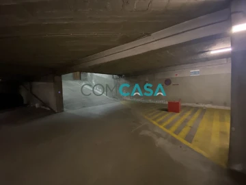 Apartamento T5 para Venda em Paranhos